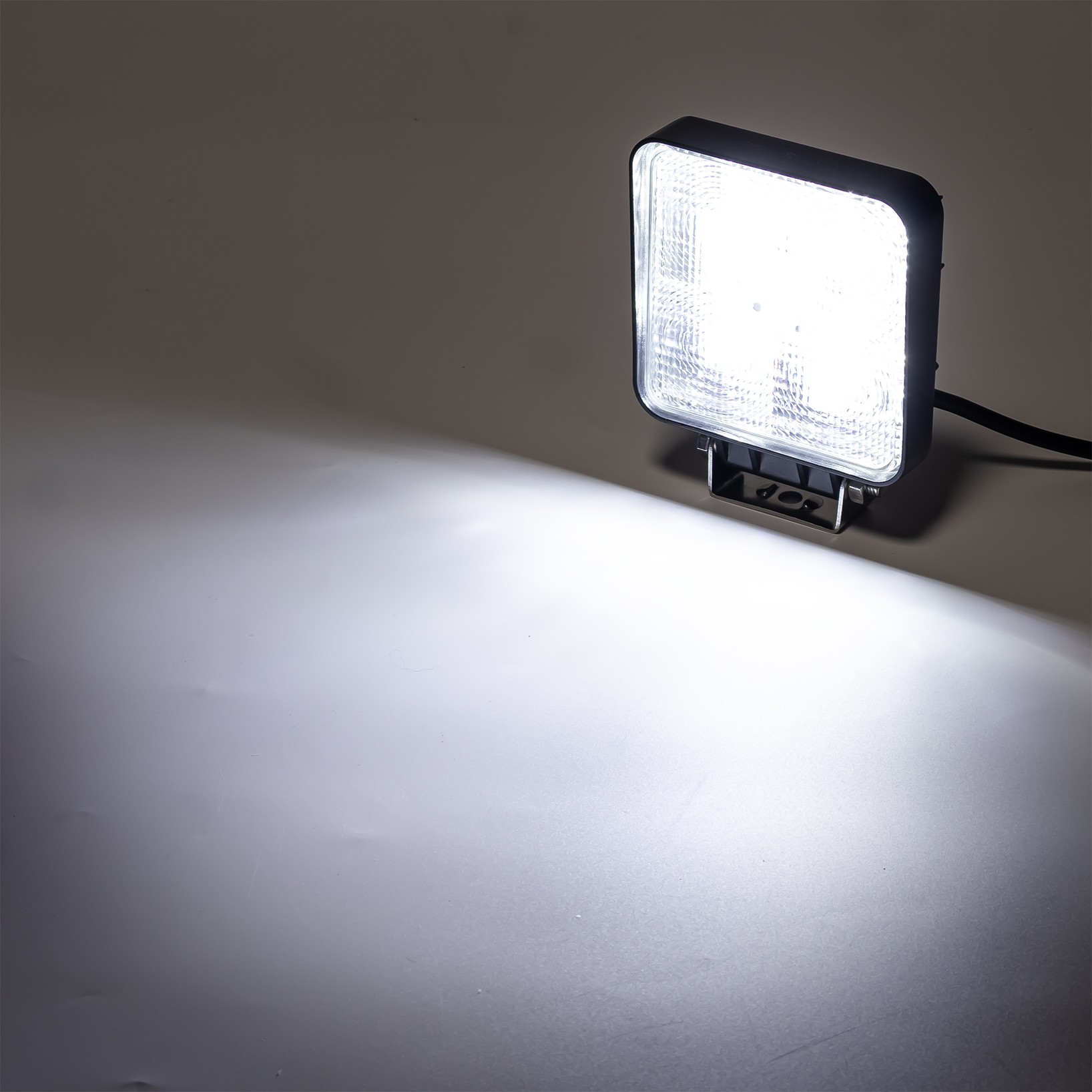 LED-arbejdslys 5 LED, 10-30 V - Billede 3