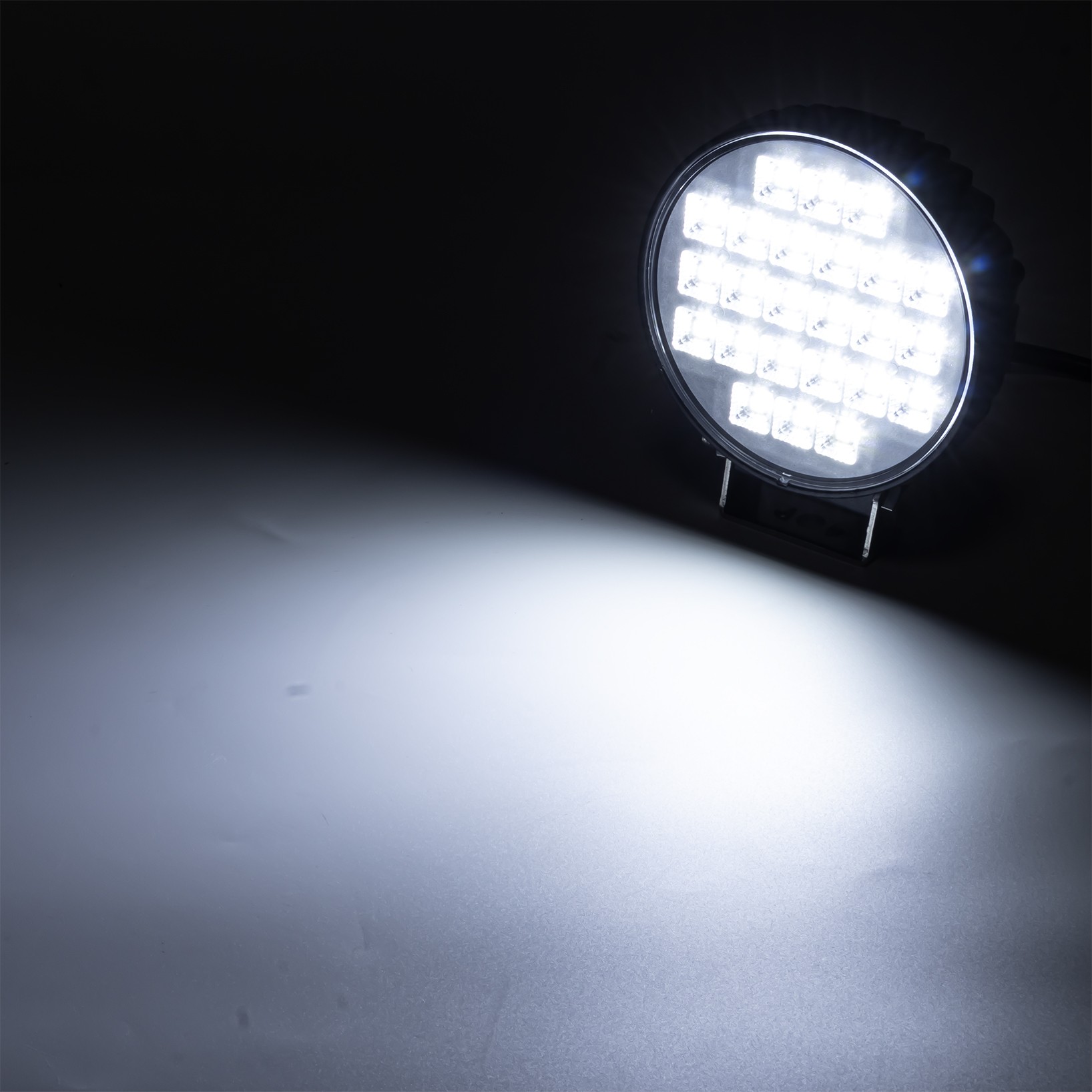 LED-arbejdslys 24x LED rund med kontakt