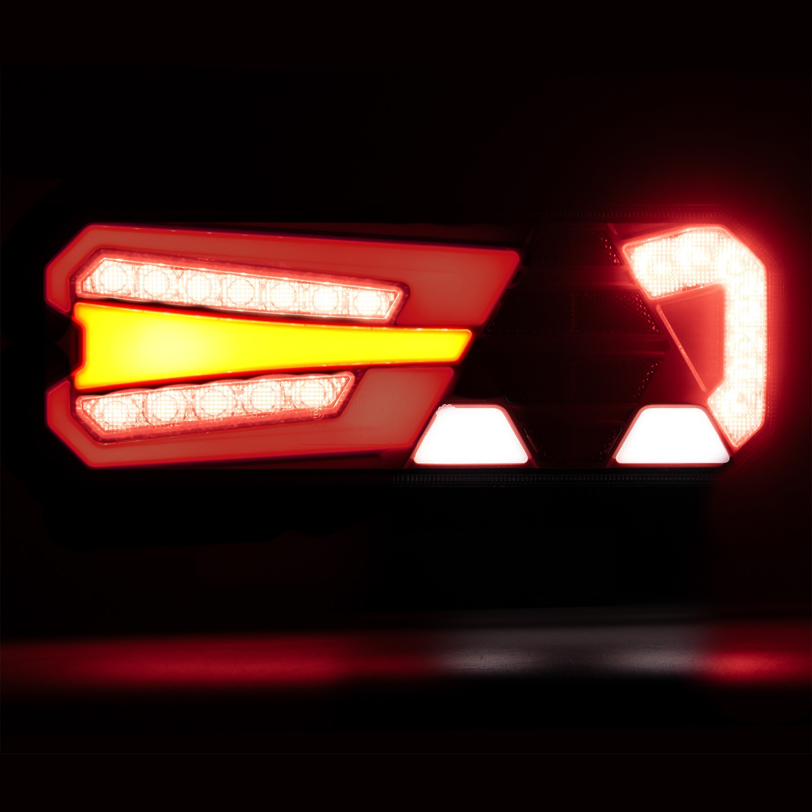 Baglygte LED 12/24 V med trekant venstre