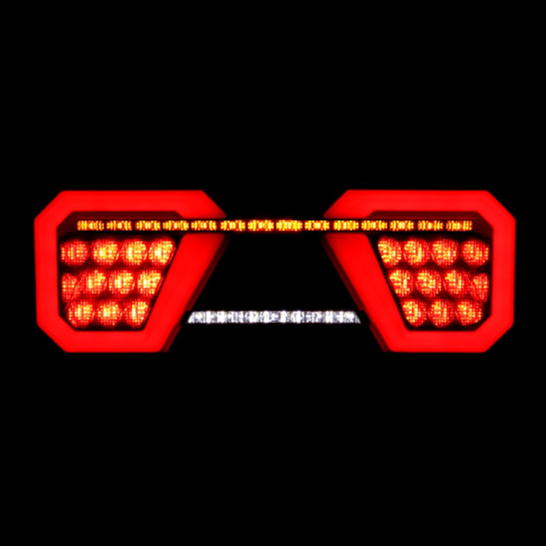 Baglygte LED dynamisk blinklys + trekant højre