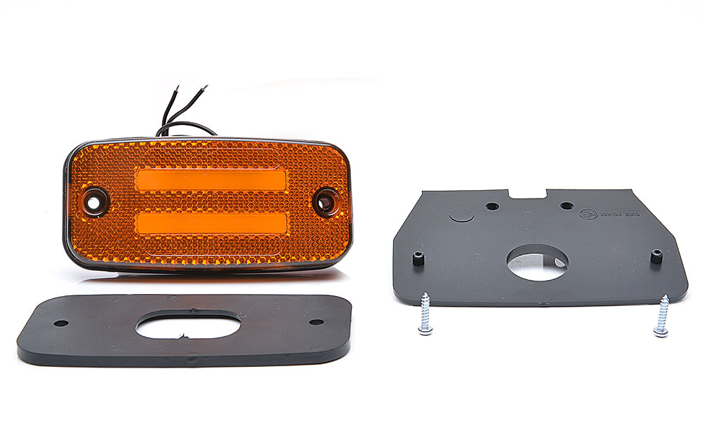 side position light 1138 W158 yellow
